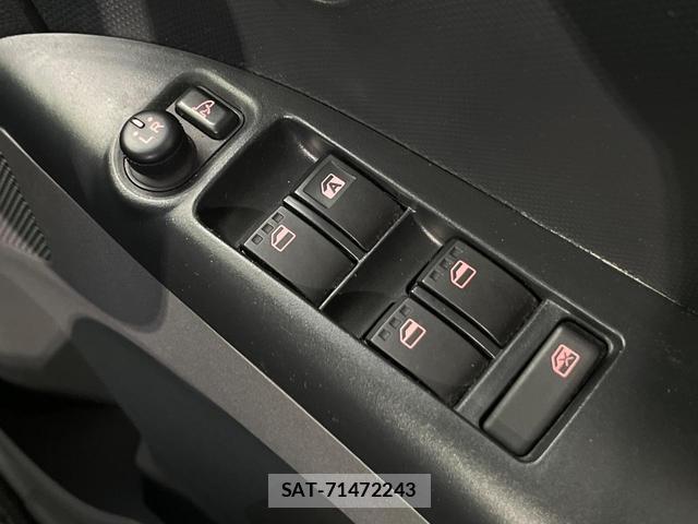 Daihatsu TANTO 2010-04 8550456-7