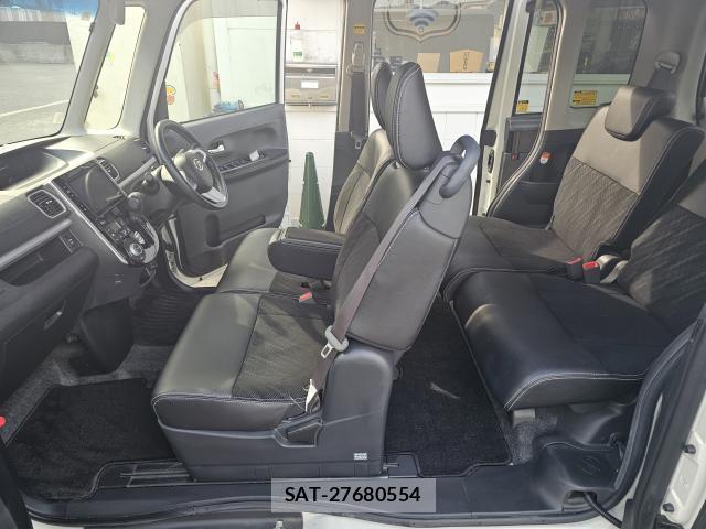 Daihatsu TANTO 2018-08 8550824-5