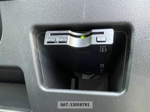 Daihatsu TANTO 2016-06 8550937-11