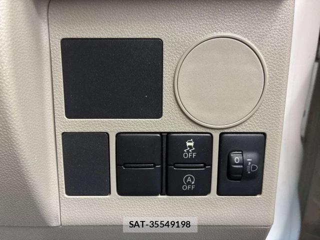 Daihatsu TANTO 2017-07 8551049-11