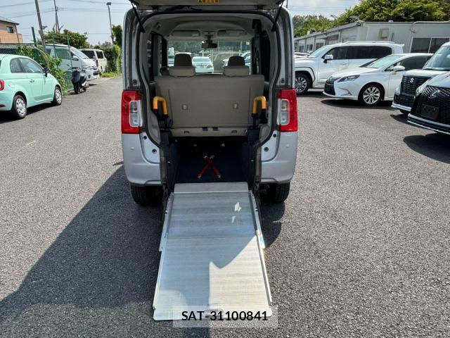 Daihatsu TANTO 2015-07 8551051-2