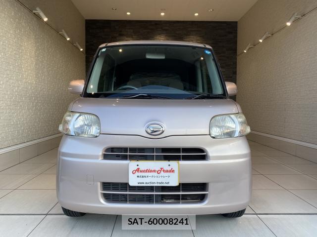 Daihatsu TANTO 2011-03 8551325-19