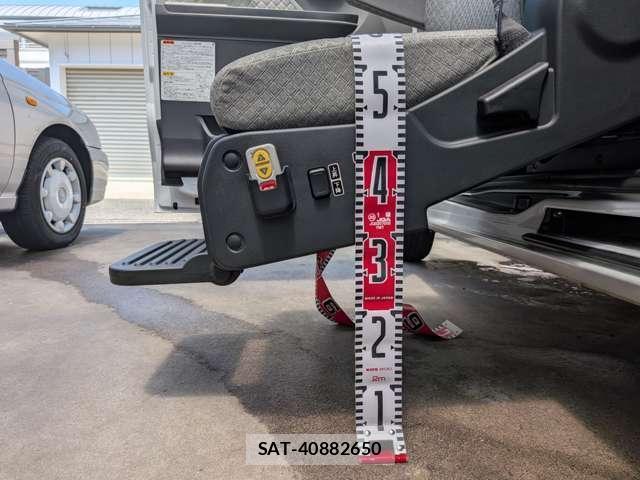 Daihatsu TANTO 2019-09 8551346-13