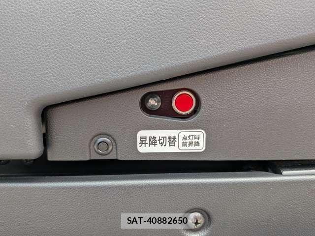 Daihatsu TANTO 2019-09 8551346-5