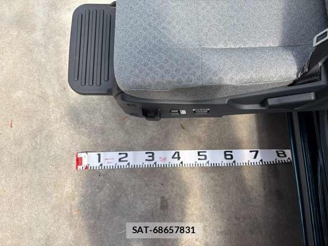 Daihatsu TANTO 2021-07 8551347-11