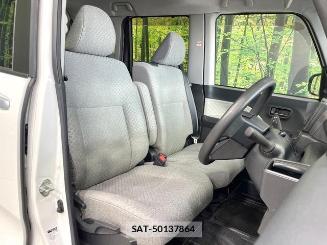 Daihatsu TANTO 2021-11 8551398-7