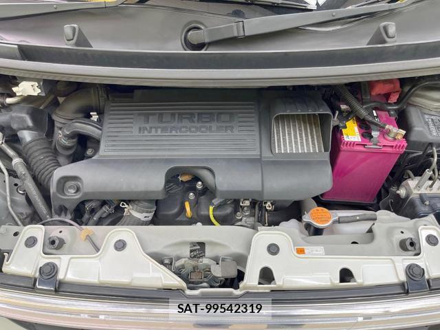 Daihatsu TANTO 2014-03 8551685-17
