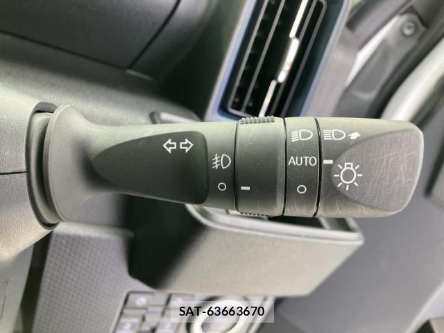 Daihatsu TANTO 2023-11 8552338-14