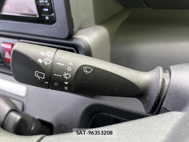 Daihatsu TANTO 2020-06 8552467-15