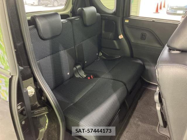 Daihatsu TANTO 2023-11 8552563-5