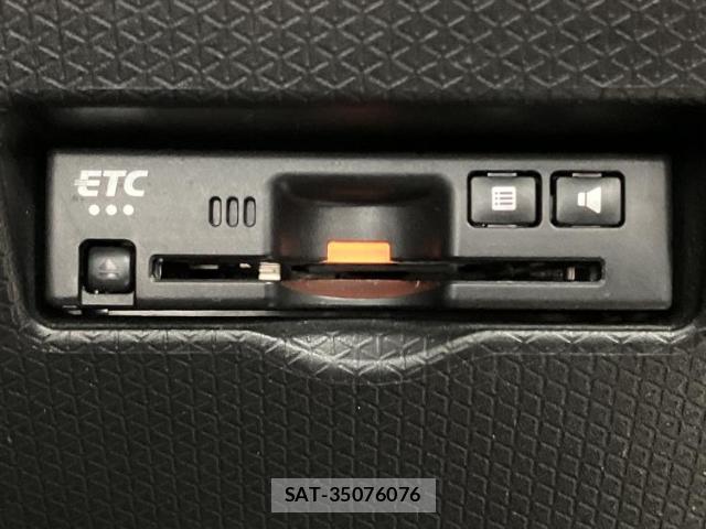 Daihatsu TANTO 2022-05 8552610-17