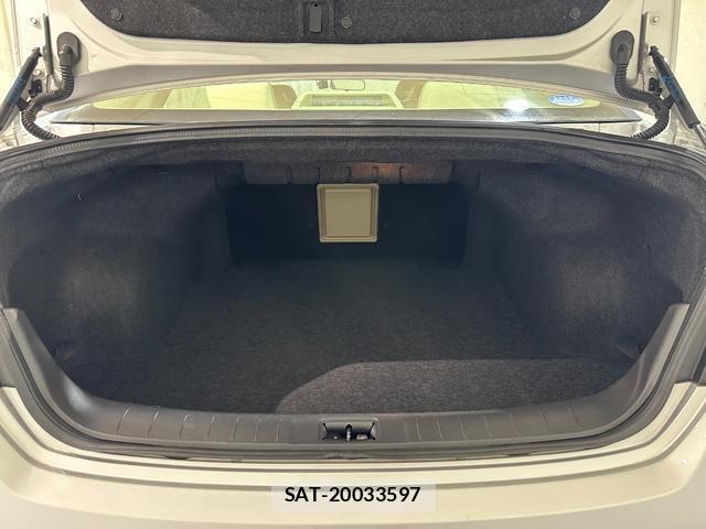 Nissan TEANA 2013-06 8552802-16