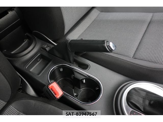 VolksWagen THE BEETLE 2016-02 8545504-10