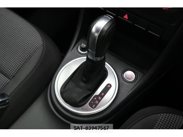 VolksWagen THE BEETLE 2016-02 8545504-9