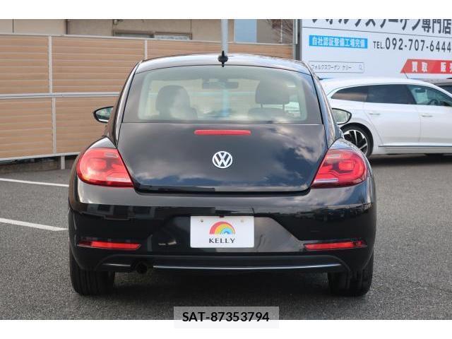 VolksWagen THE BEETLE 2018-01 8545511-17