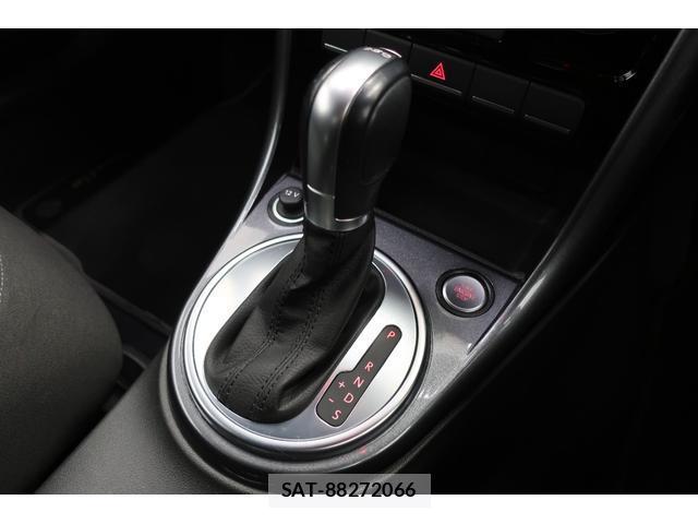 VolksWagen THE BEETLE 2017-09 8545520-8