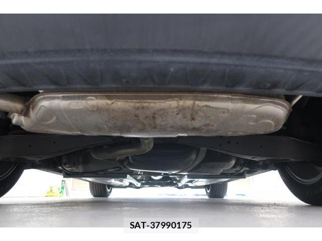 VolksWagen THE BEETLE 2014-03 8545524-17