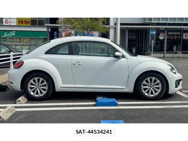 VolksWagen THE BEETLE 2017 8548928-2