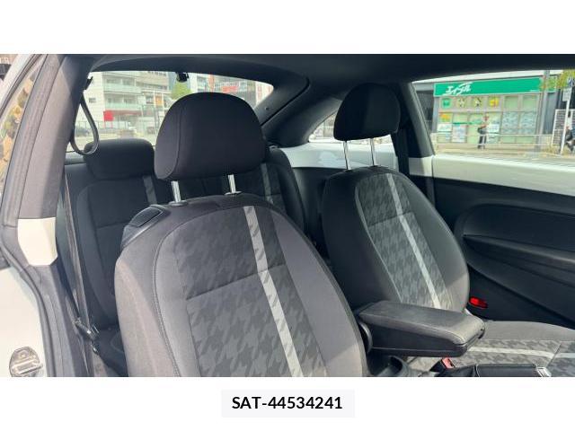 VolksWagen THE BEETLE 2017 8548928-4