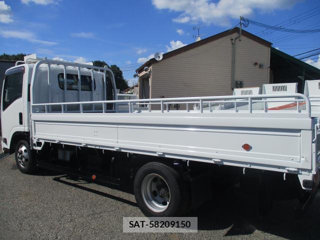 Mazda TITAN 2018-07 8545552-12
