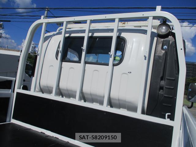 Mazda TITAN 2018-07 8545552-14