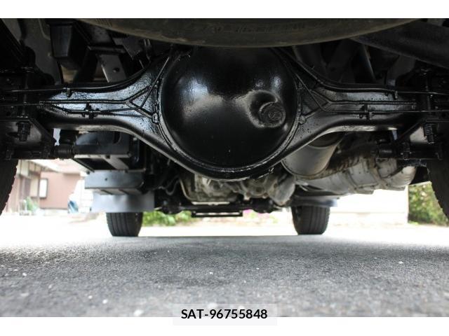 Mazda TITAN 2013-11 8548745-17
