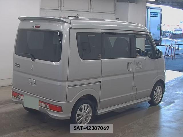 Mitsubishi TOWN BOX 2015-11 8551591-1
