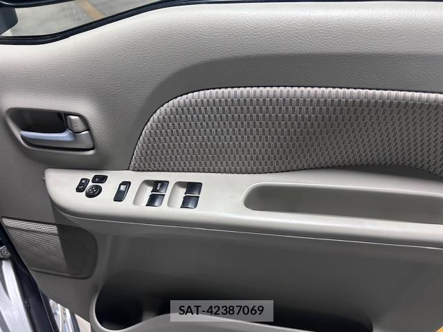 Mitsubishi TOWN BOX 2015-11 8551591-12