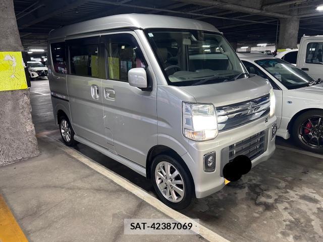 Mitsubishi TOWN BOX 2015-11 8551591-7