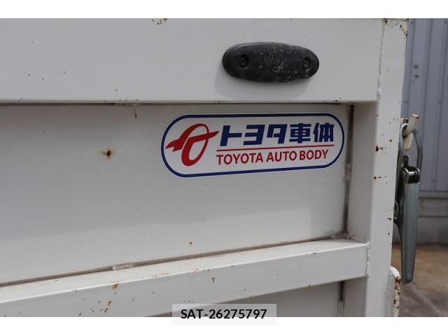 Toyota TOWNACE TRUCK 2019-02 8547628-15