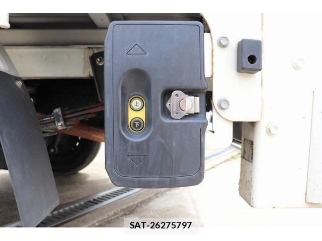 Toyota TOWNACE TRUCK 2019-02 8547628-18