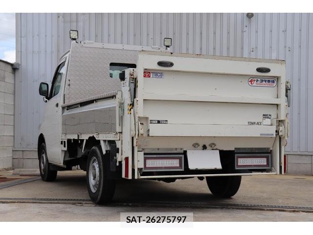 Toyota TOWNACE TRUCK 2019-02 8547628-5