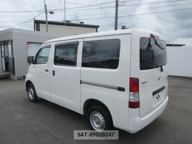 Toyota TOWNACE VAN 2017-09 8545541-10
