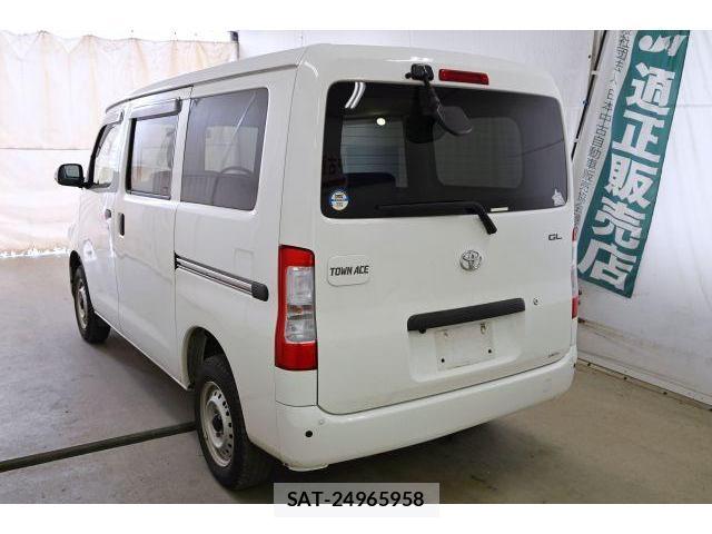 Toyota TOWNACE VAN 2021-07 8551649-1
