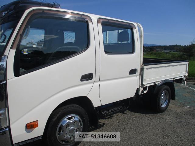 Toyota TOYOACE 2015-03 8545547-10