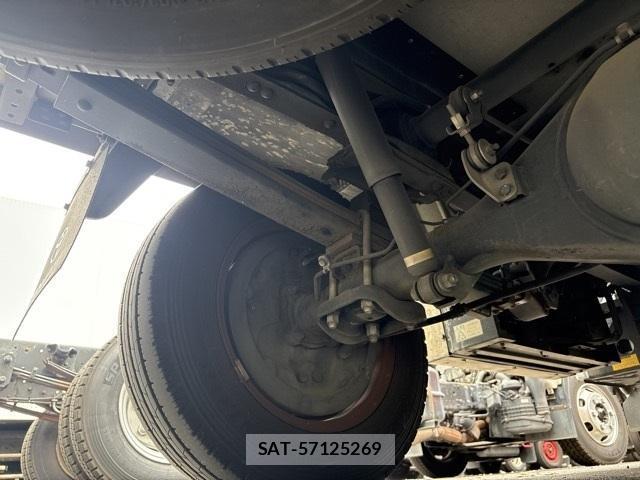 Toyota TOYOACE 2013-06 8549220-5
