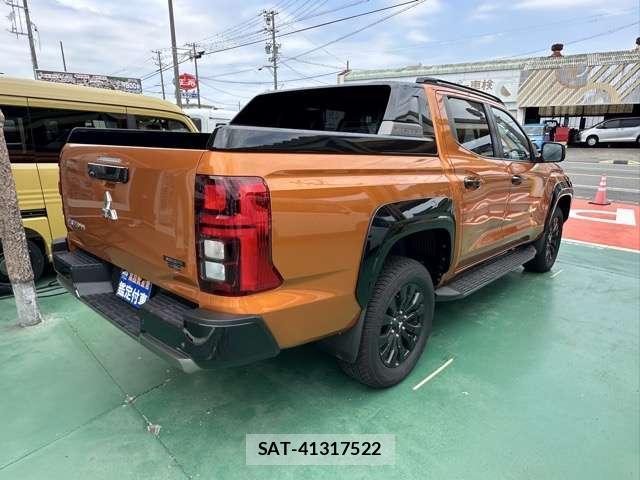 Mitsubishi TRITON 2025-09 8549107-11