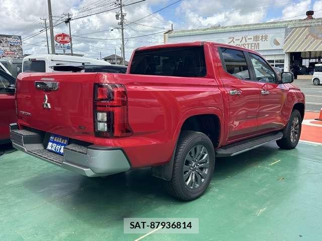 Mitsubishi TRITON 2025-09 8549116-6