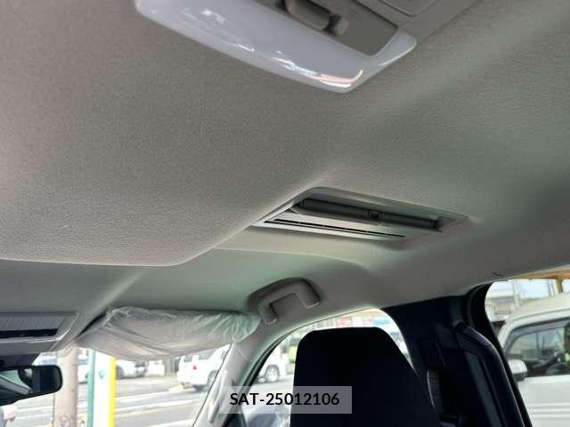 Mitsubishi TRITON 2024-07 8549118-9
