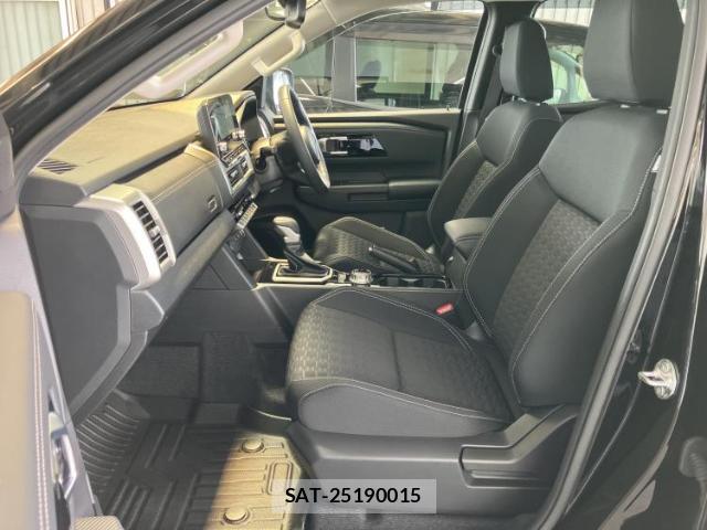 Mitsubishi TRITON 2024-09 8552734-5