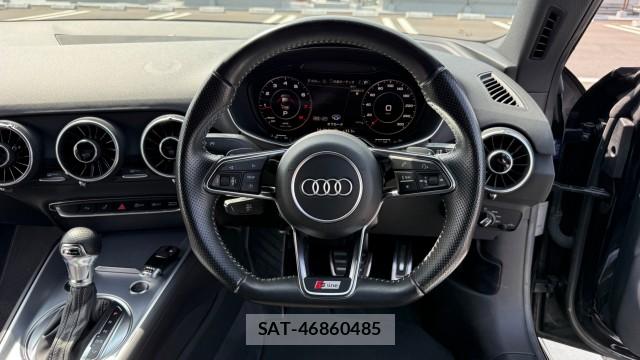 Audi TT 2016-03 8550408-15