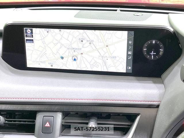 Lexus UX 2018-12 8547119-19