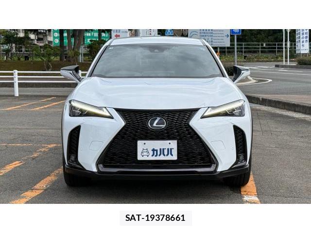 Lexus UX 2023 8548896-1