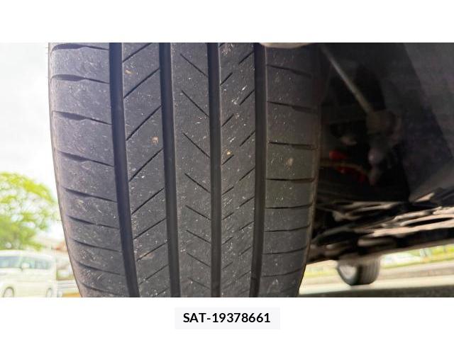Lexus UX 2023 8548896-10