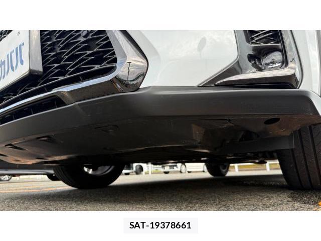 Lexus UX 2023 8548896-11