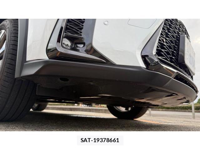 Lexus UX 2023 8548896-13