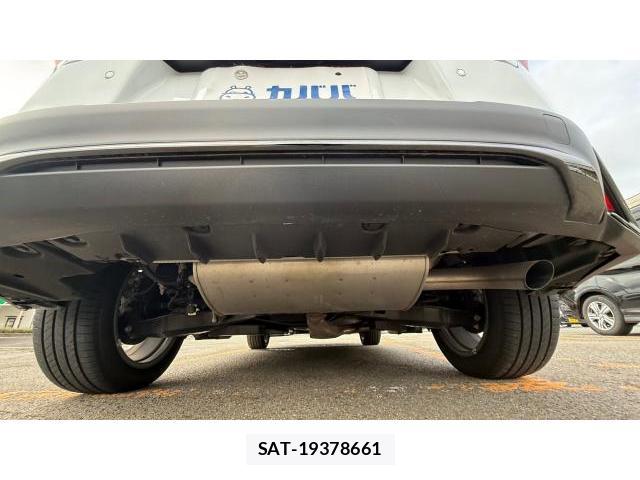 Lexus UX 2023 8548896-15