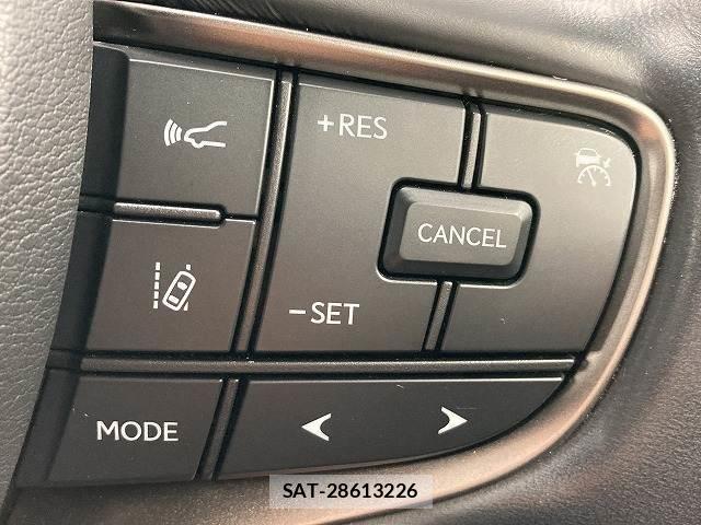 Lexus UX 2021-05 8549271-4