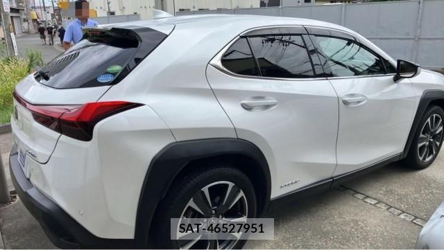 Lexus UX 2019-06 8550214-12