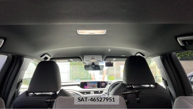 Lexus UX 2019-06 8550214-15